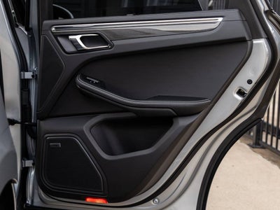 2026 Porsche Macan Macan GTS