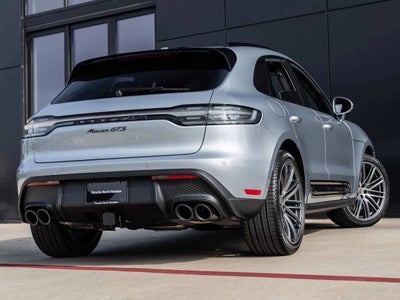 2026 Porsche Macan Macan GTS