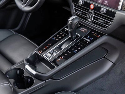 2026 Porsche Macan Macan GTS