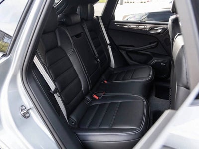 2026 Porsche Macan Macan GTS