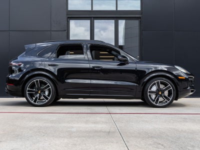 2020 Porsche Cayenne Turbo