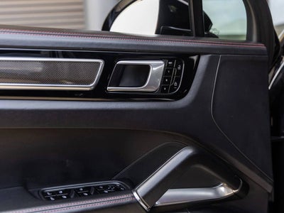 2020 Porsche Cayenne Turbo