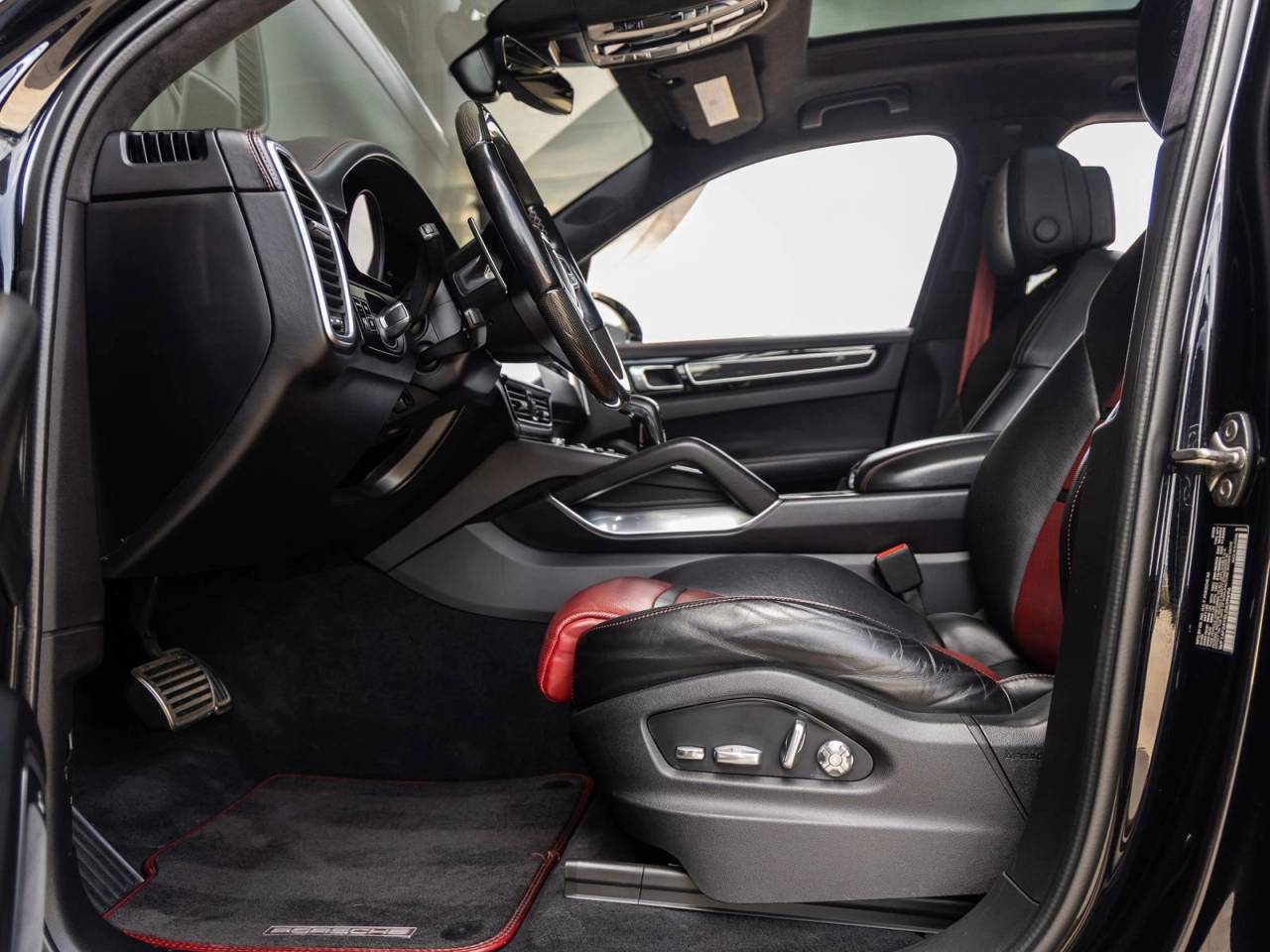 2020 Porsche Cayenne Turbo