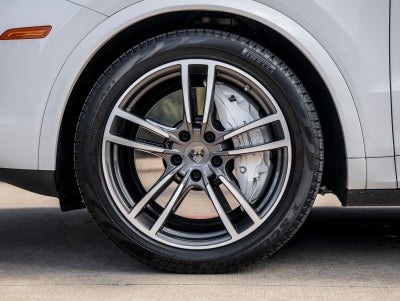 2023 Porsche Cayenne Cayenne Turbo (MY23)