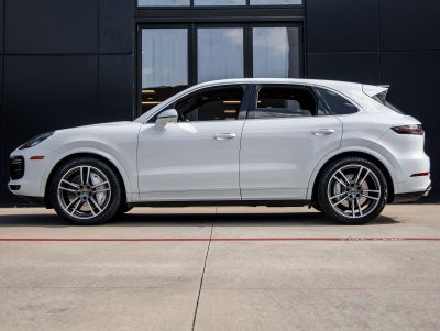 2023 Porsche Cayenne Cayenne Turbo (MY23)