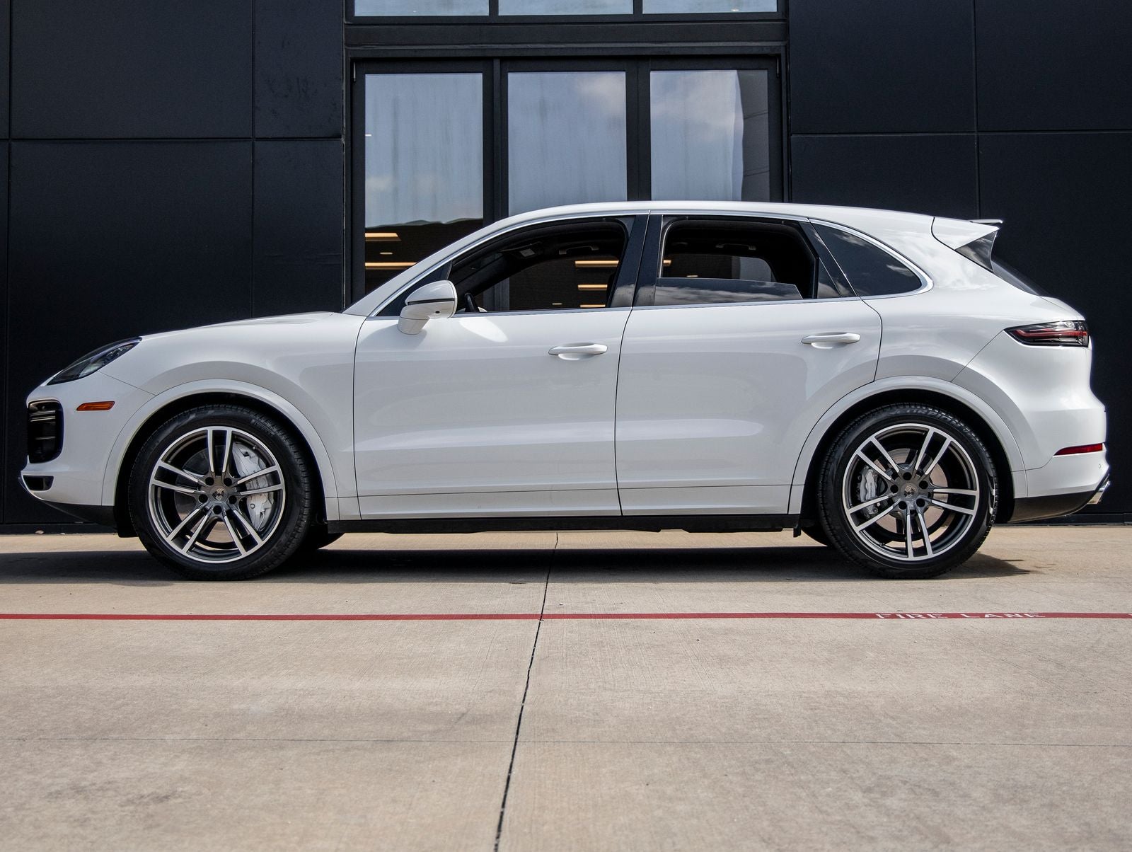 2023 Porsche Cayenne Cayenne Turbo (MY23)