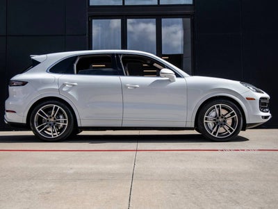 2023 Porsche Cayenne Cayenne Turbo (MY23)