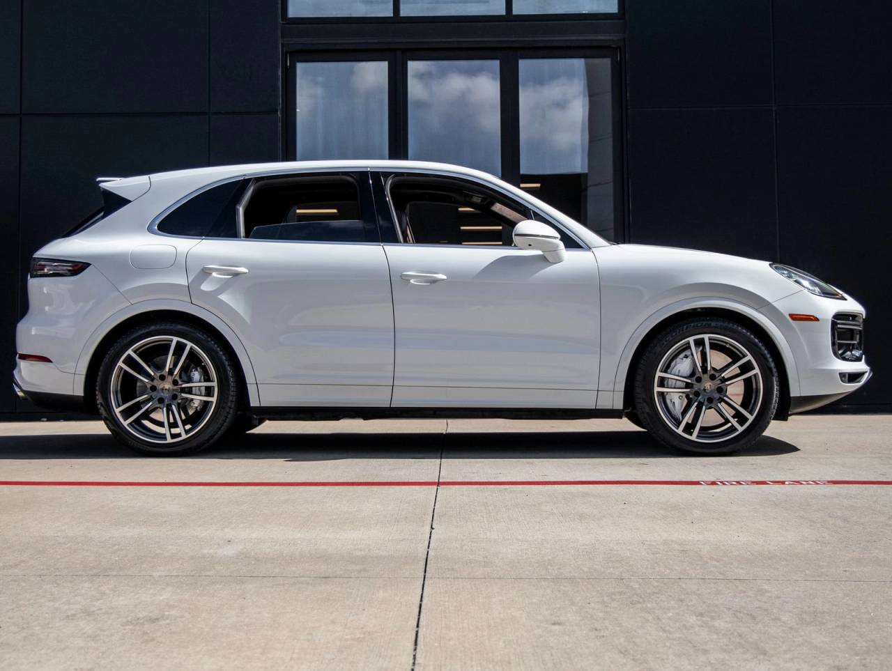 2023 Porsche Cayenne Cayenne Turbo (MY23)