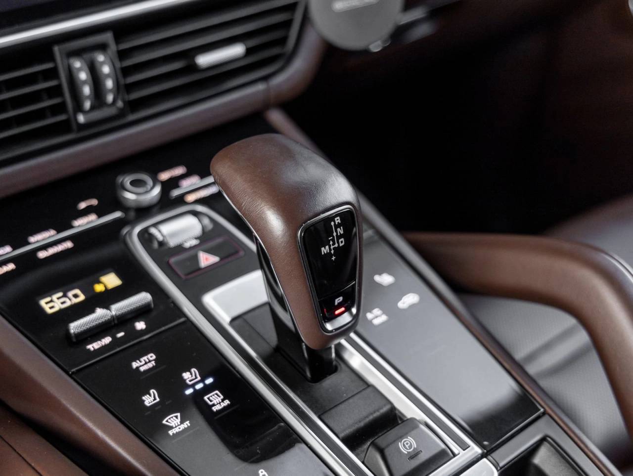 2023 Porsche Cayenne Cayenne Turbo (MY23)