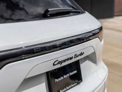 2023 Porsche Cayenne Turbo