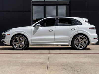 2023 Porsche Cayenne Cayenne Turbo (MY23)