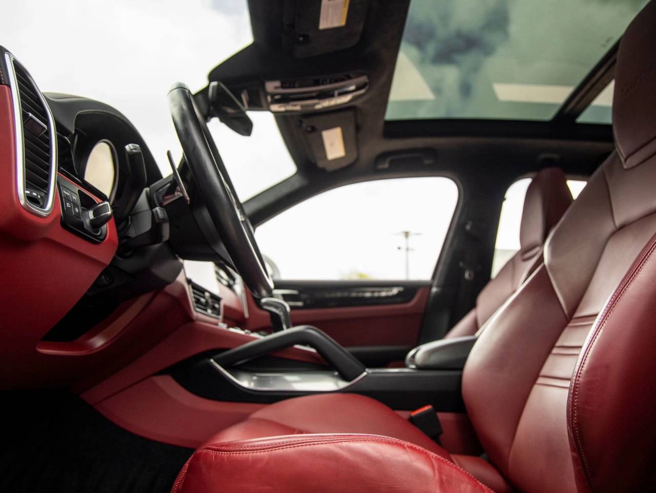 2023 Porsche Cayenne Turbo