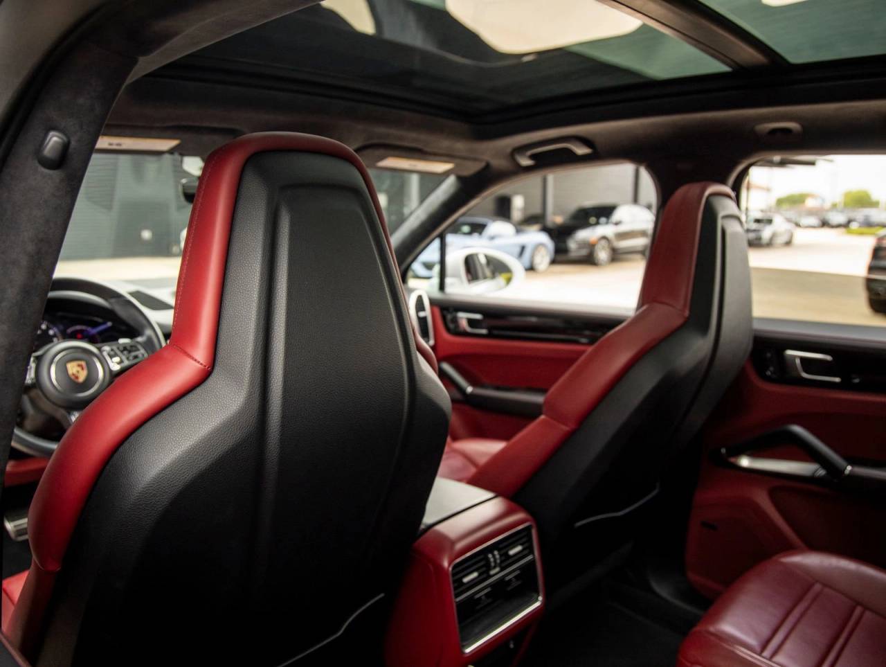 2023 Porsche Cayenne Turbo