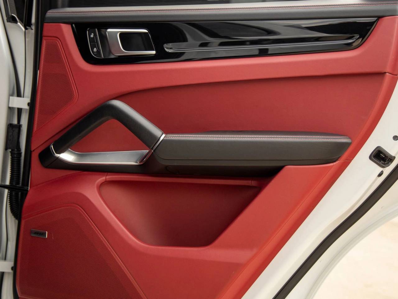 2023 Porsche Cayenne Turbo