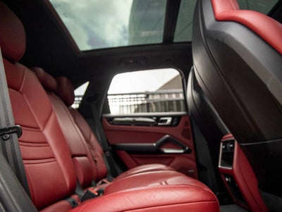 2023 Porsche Cayenne Turbo