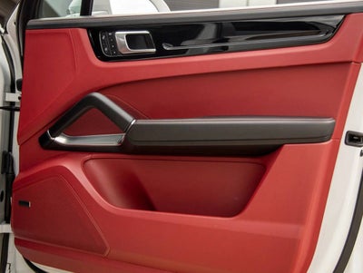 2023 Porsche Cayenne Turbo