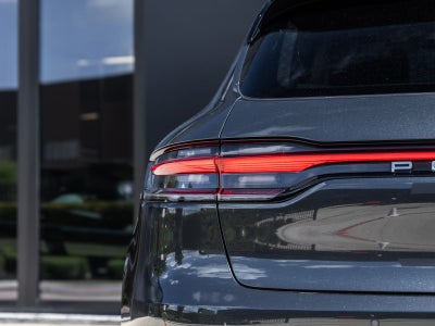 2024 Porsche Macan Macan S (MY24)