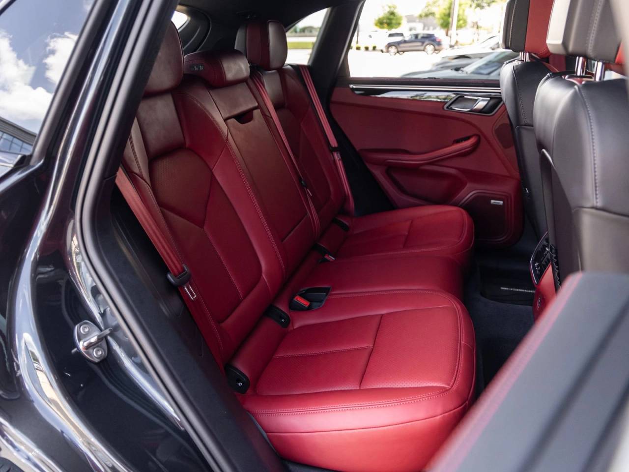 2024 Porsche Macan Macan S (MY24)