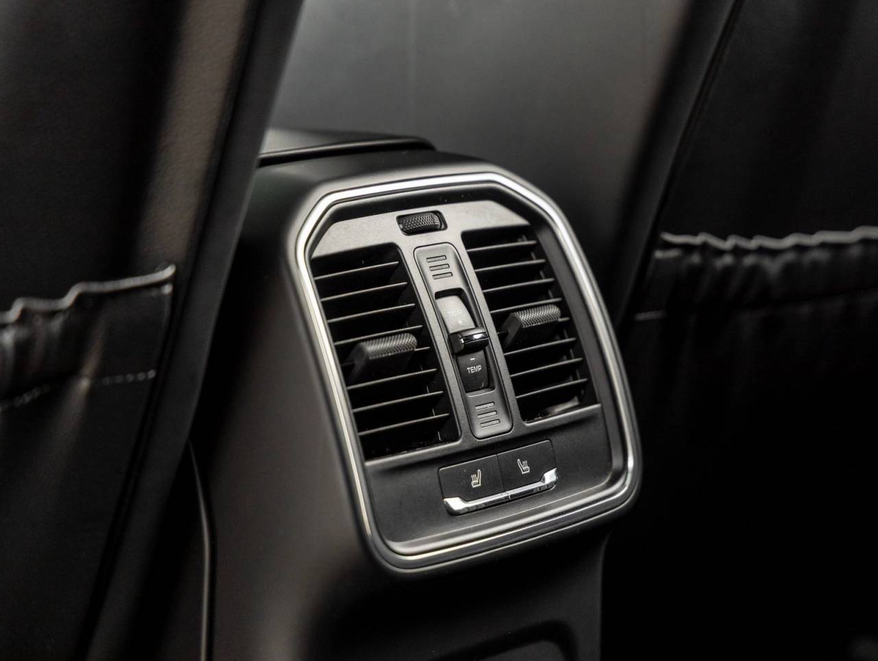 2024 Porsche Macan Macan S (MY24)