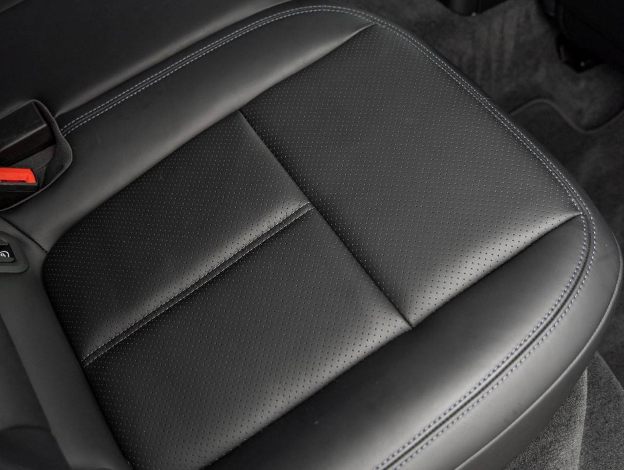 2024 Porsche Macan Macan S (MY24)