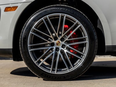 2026 Porsche Macan S