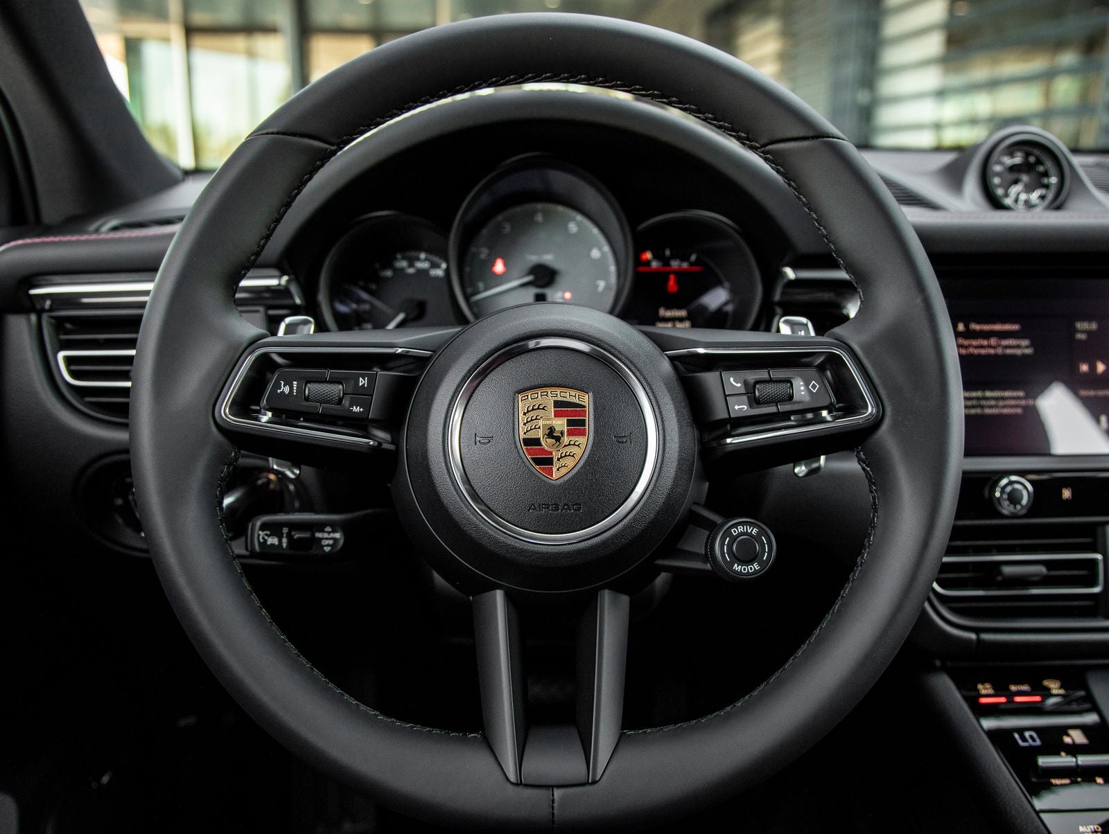 2026 Porsche Macan S