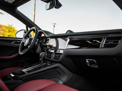 2026 Porsche Macan S