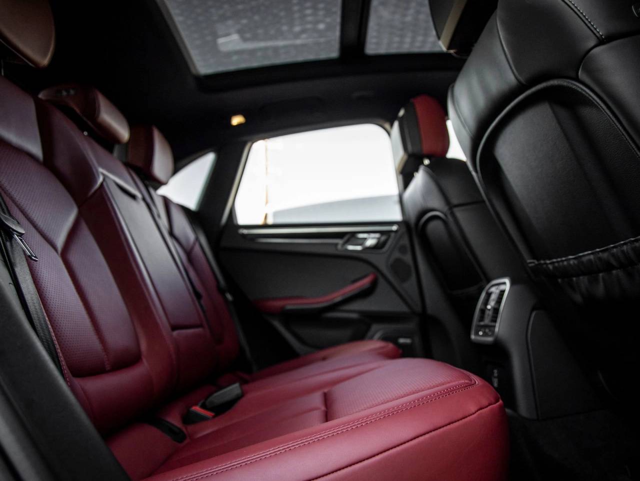 2026 Porsche Macan S