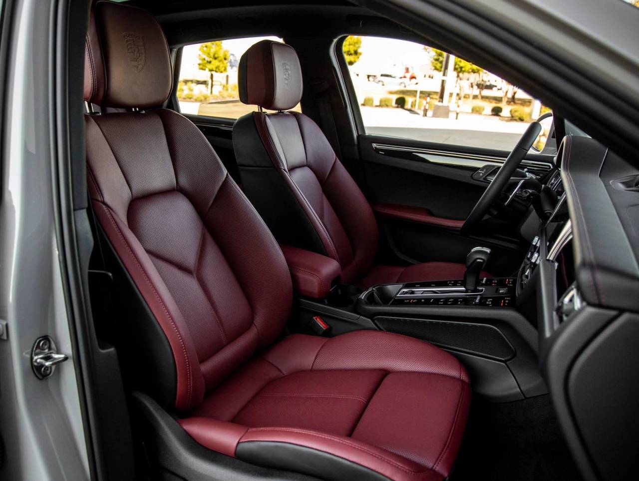 2026 Porsche Macan S