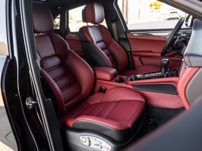 2026 Porsche Macan Macan S