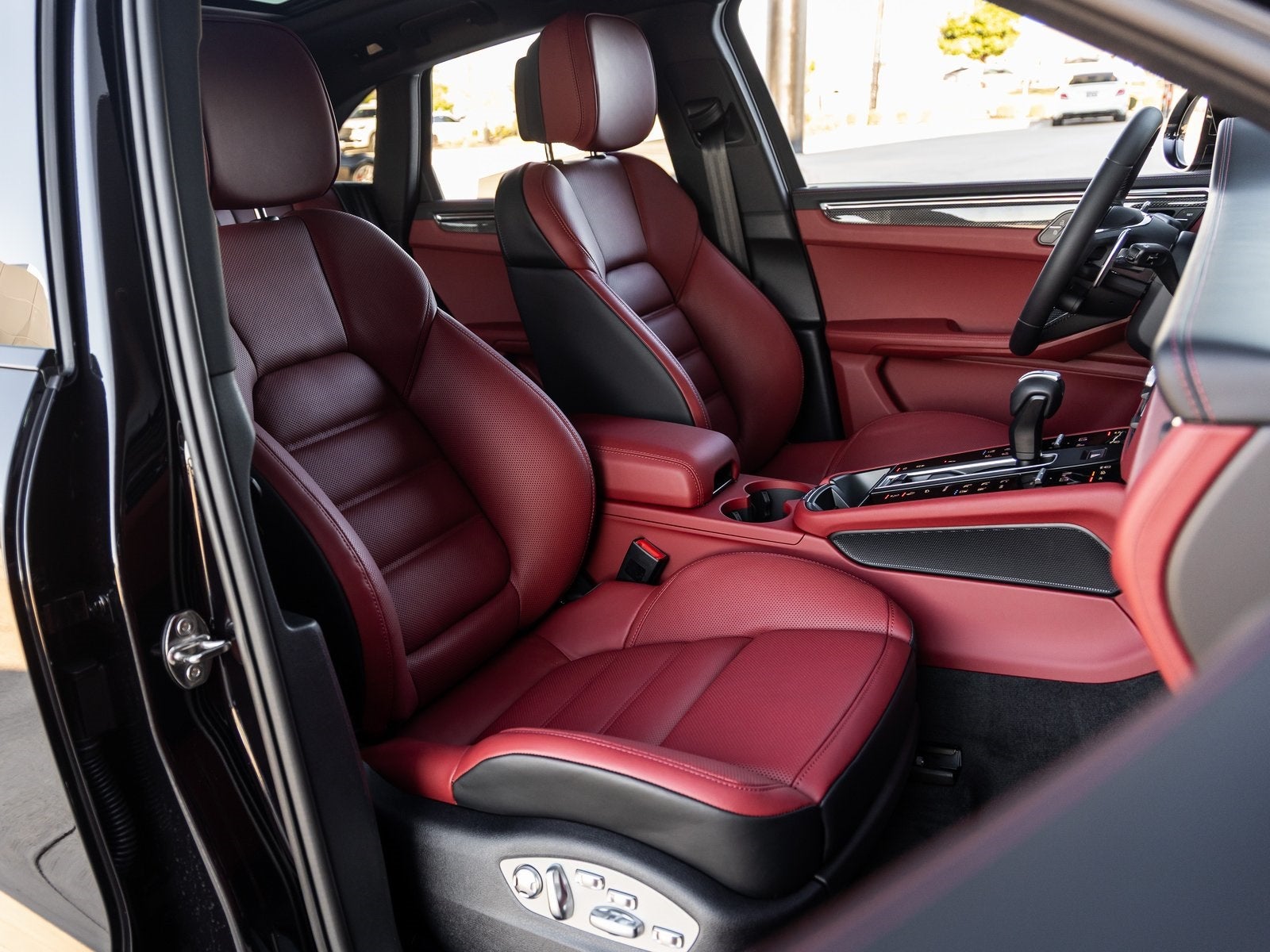 2026 Porsche Macan Macan S