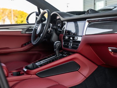 2026 Porsche Macan Macan S