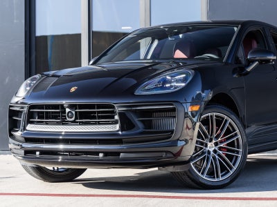 2026 Porsche Macan Macan S