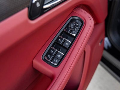 2026 Porsche Macan Macan S