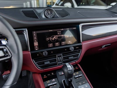 2026 Porsche Macan Macan S