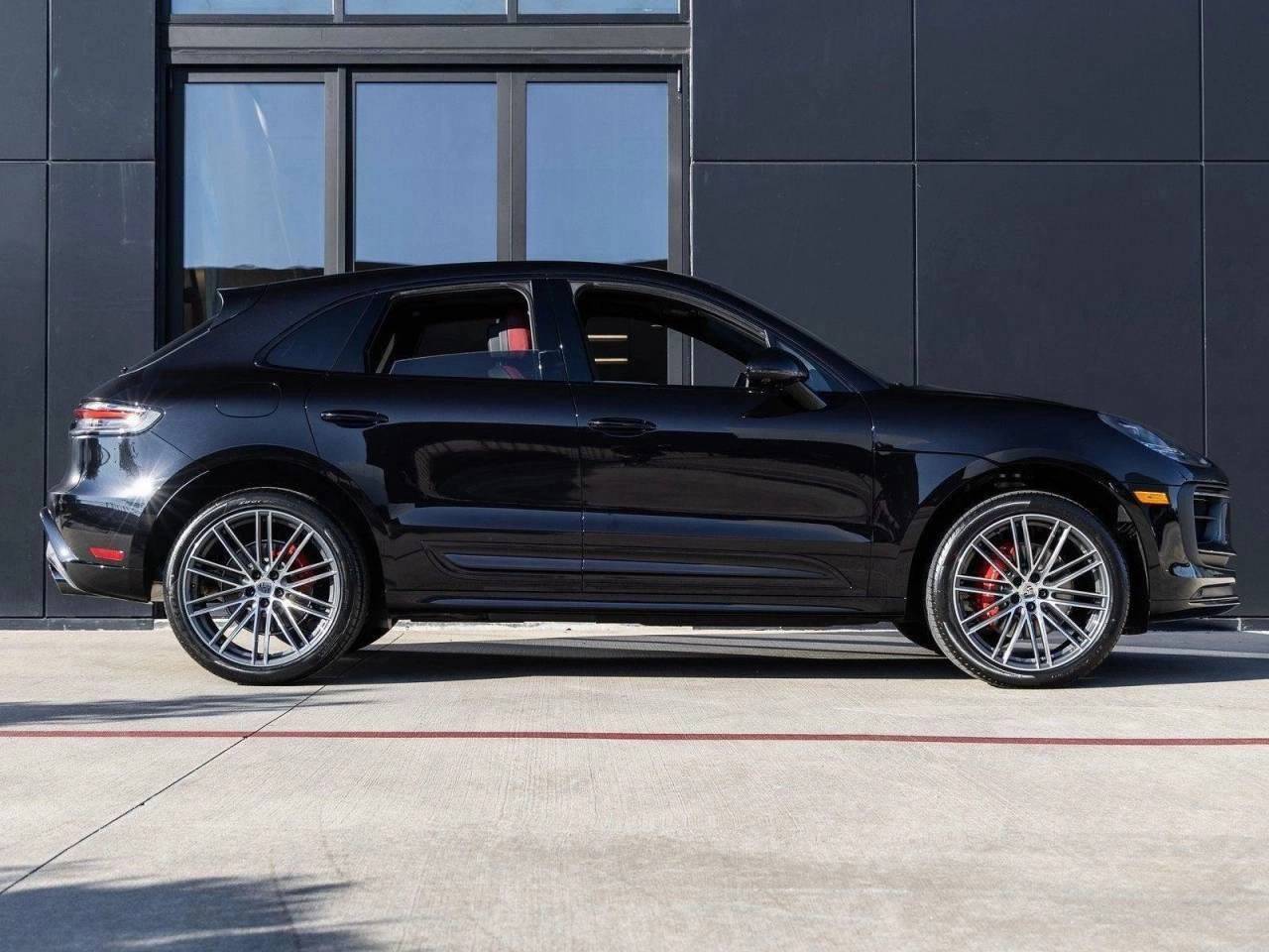 2026 Porsche Macan Macan S