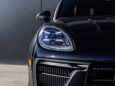 2026 Porsche Macan Macan S