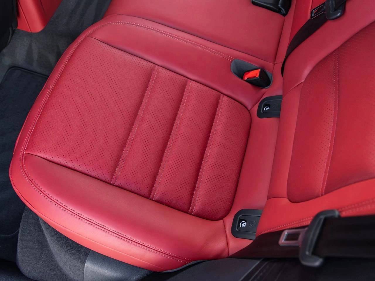 2026 Porsche Macan Macan S