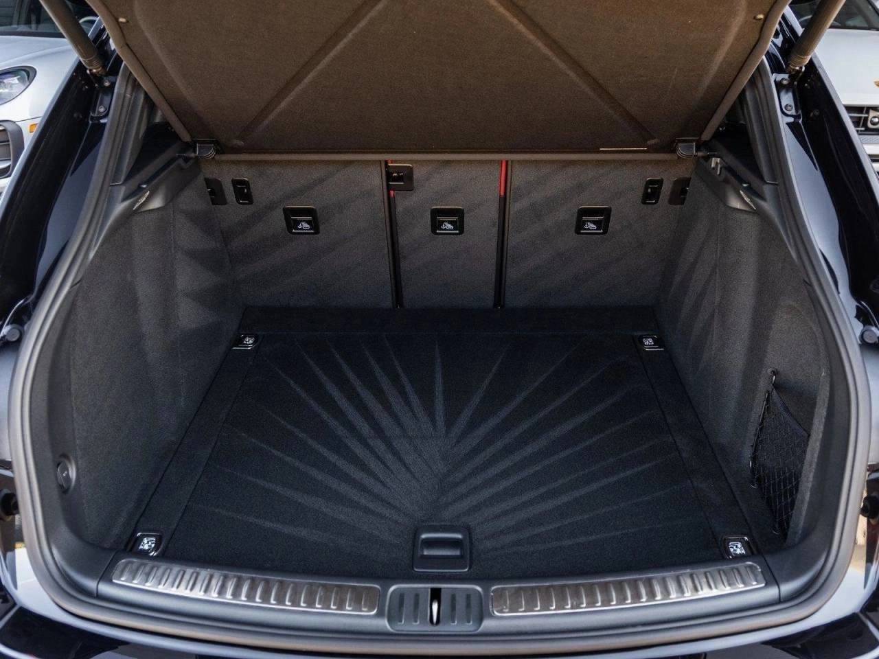 2026 Porsche Macan Macan S