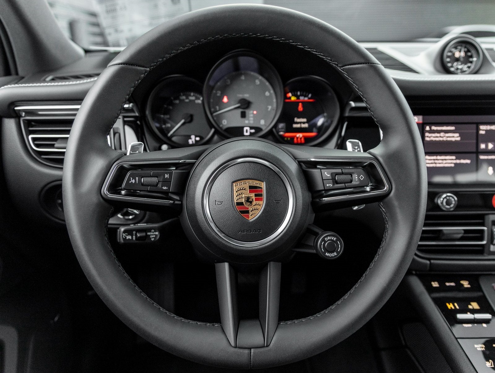 2026 Porsche Macan Macan S