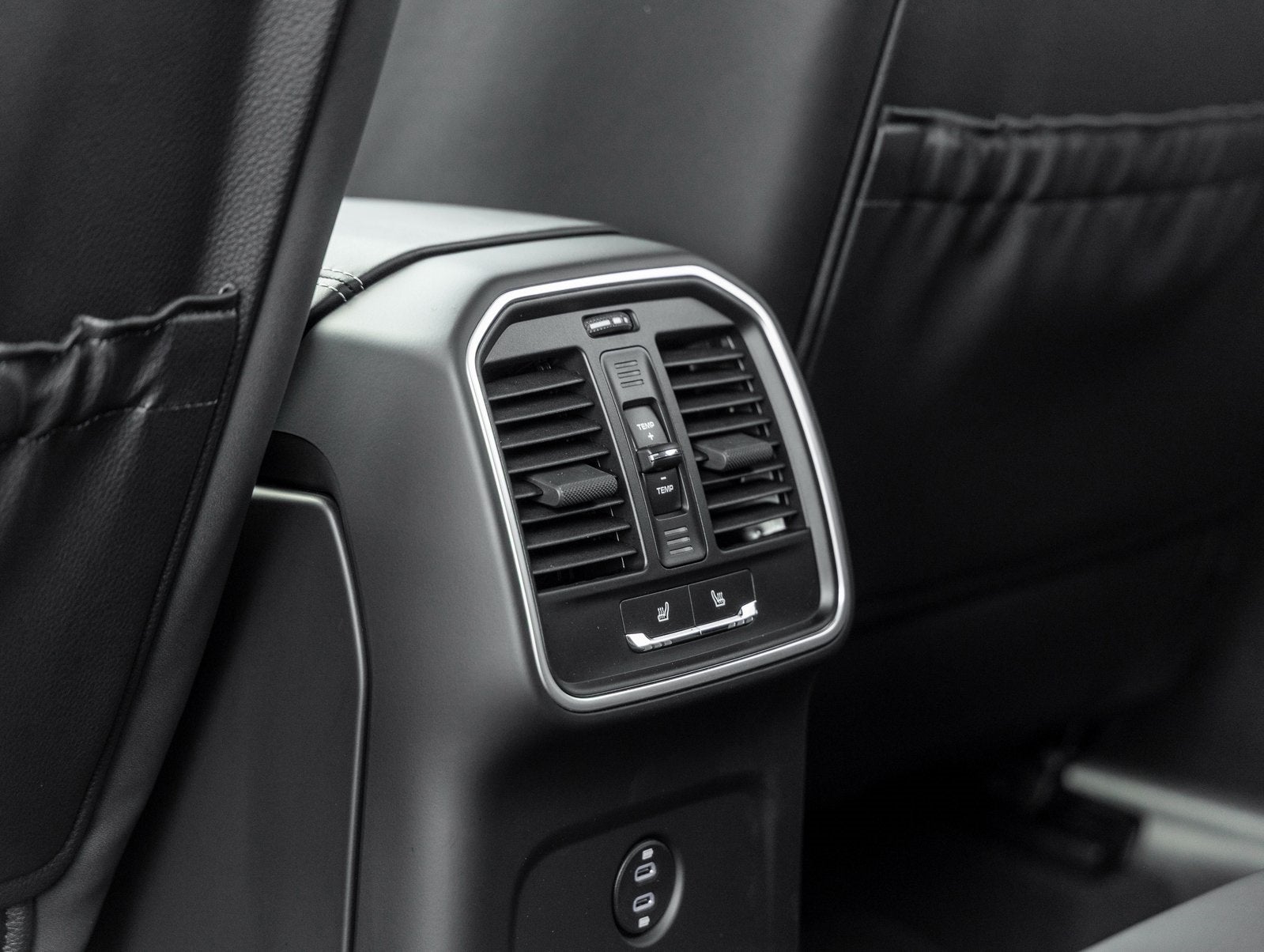 2026 Porsche Macan Macan S