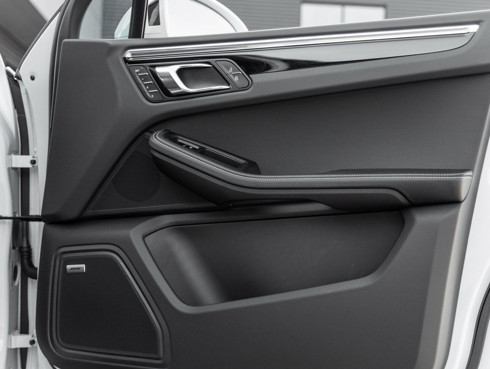 2026 Porsche Macan Macan S