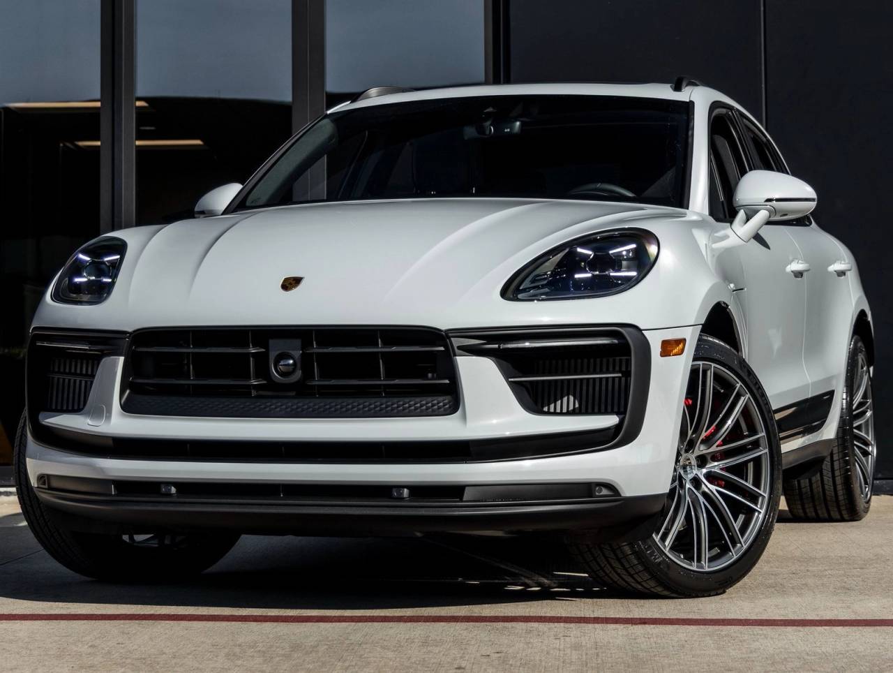 2026 Porsche Macan Macan S