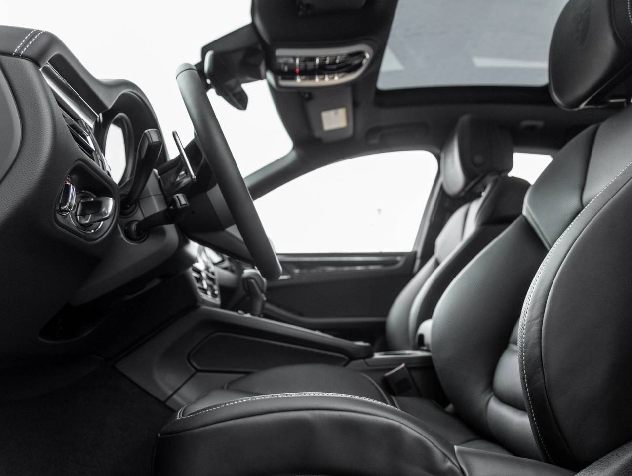 2026 Porsche Macan Macan S
