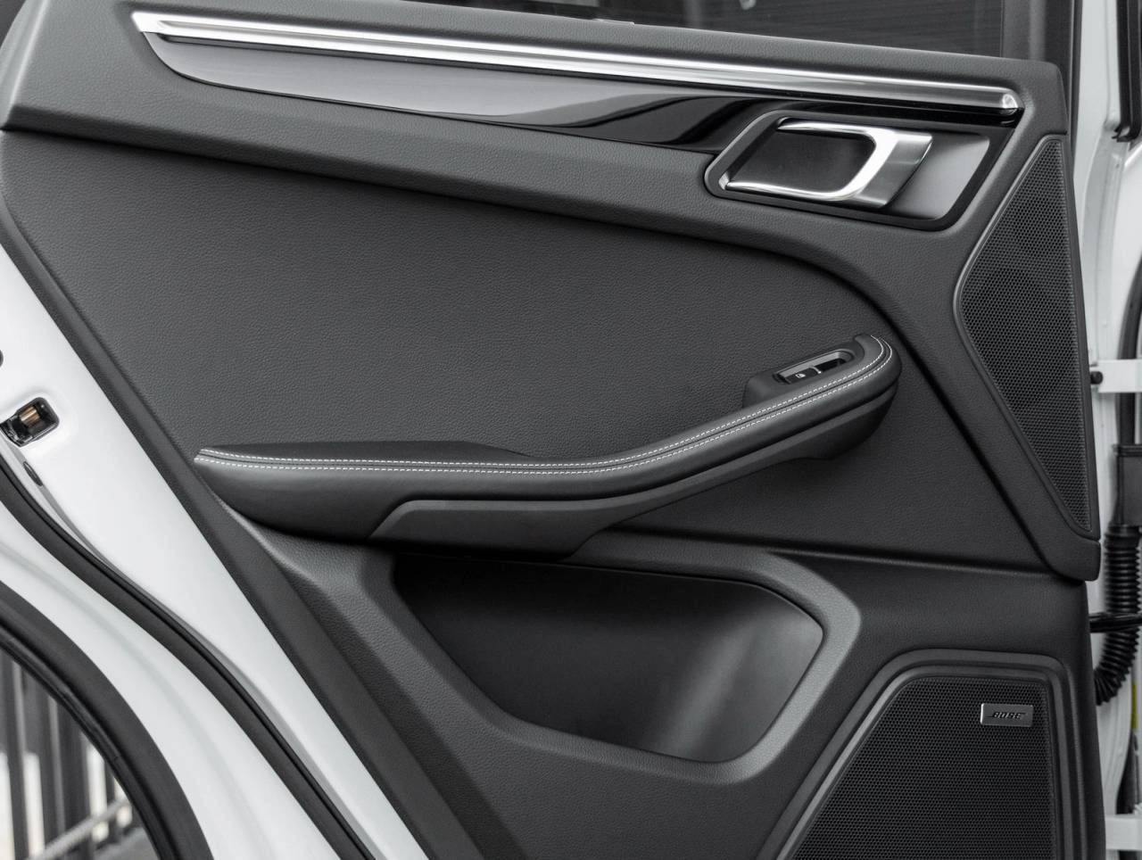 2026 Porsche Macan Macan S