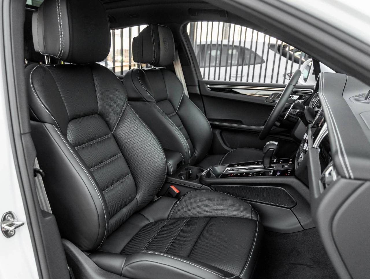 2026 Porsche Macan Macan S