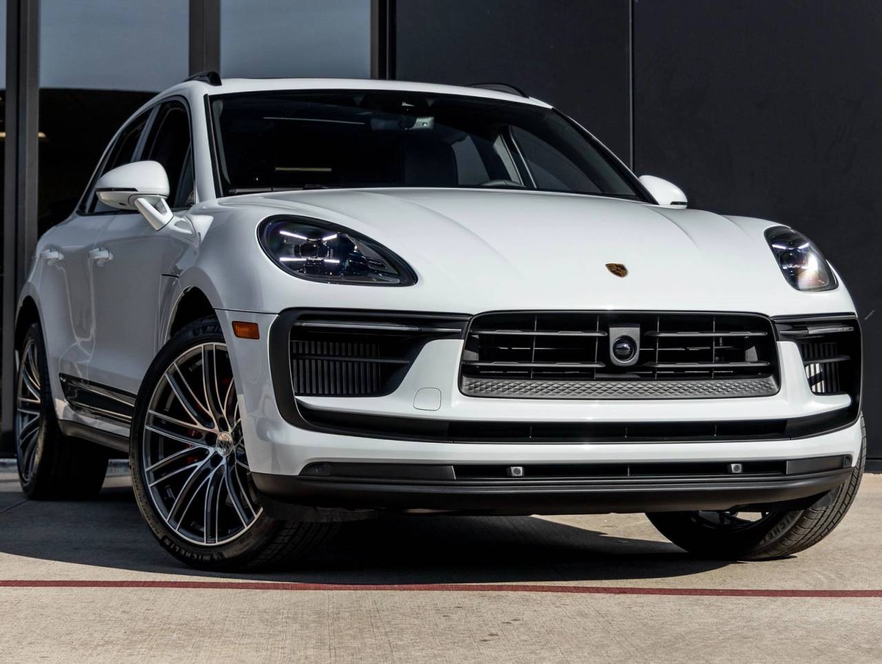 2026 Porsche Macan Macan S