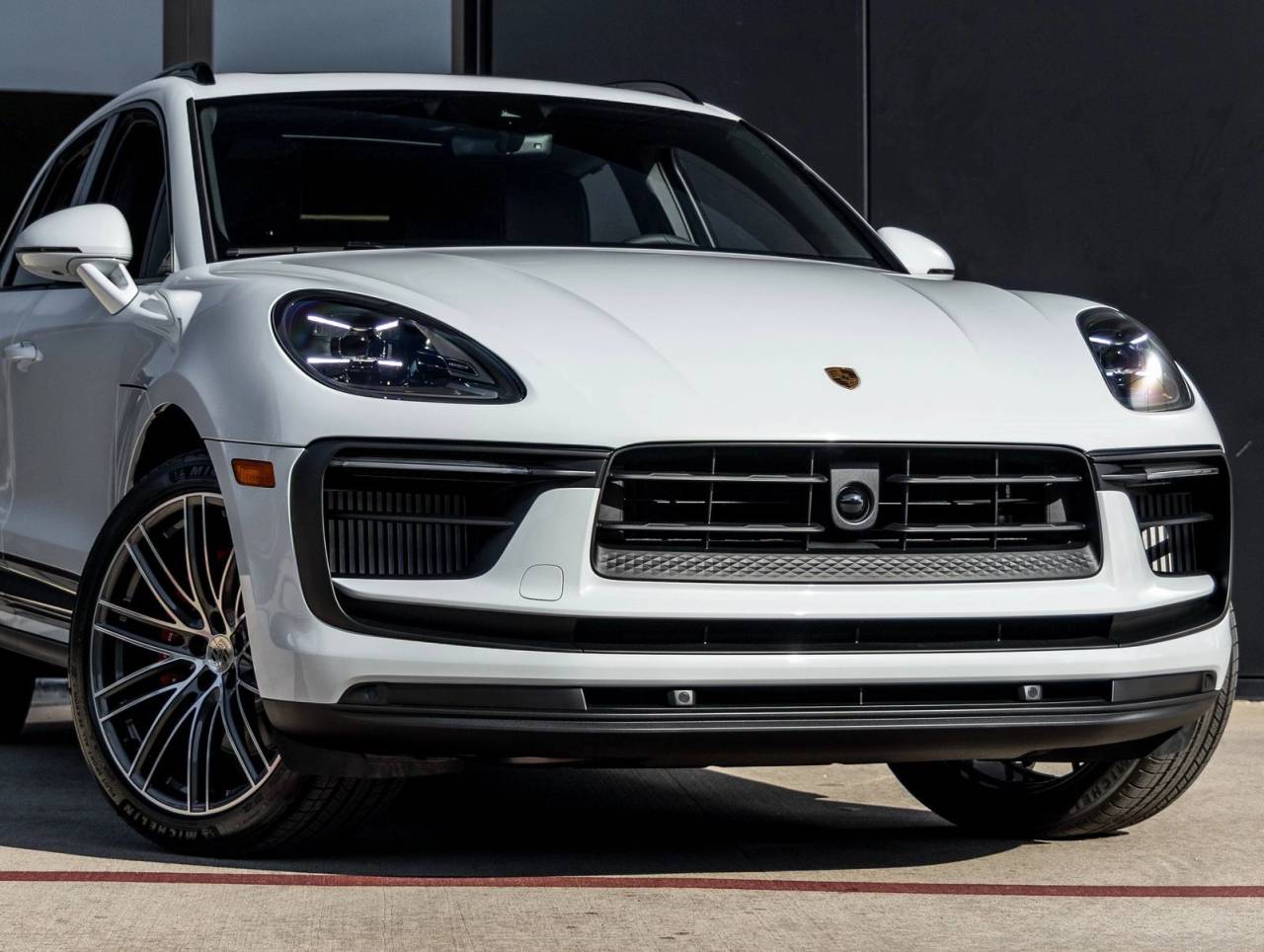 2026 Porsche Macan Macan S
