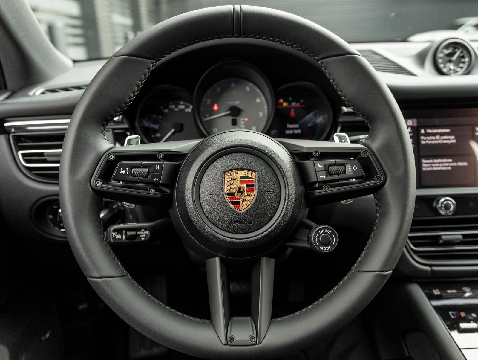 2026 Porsche Macan S