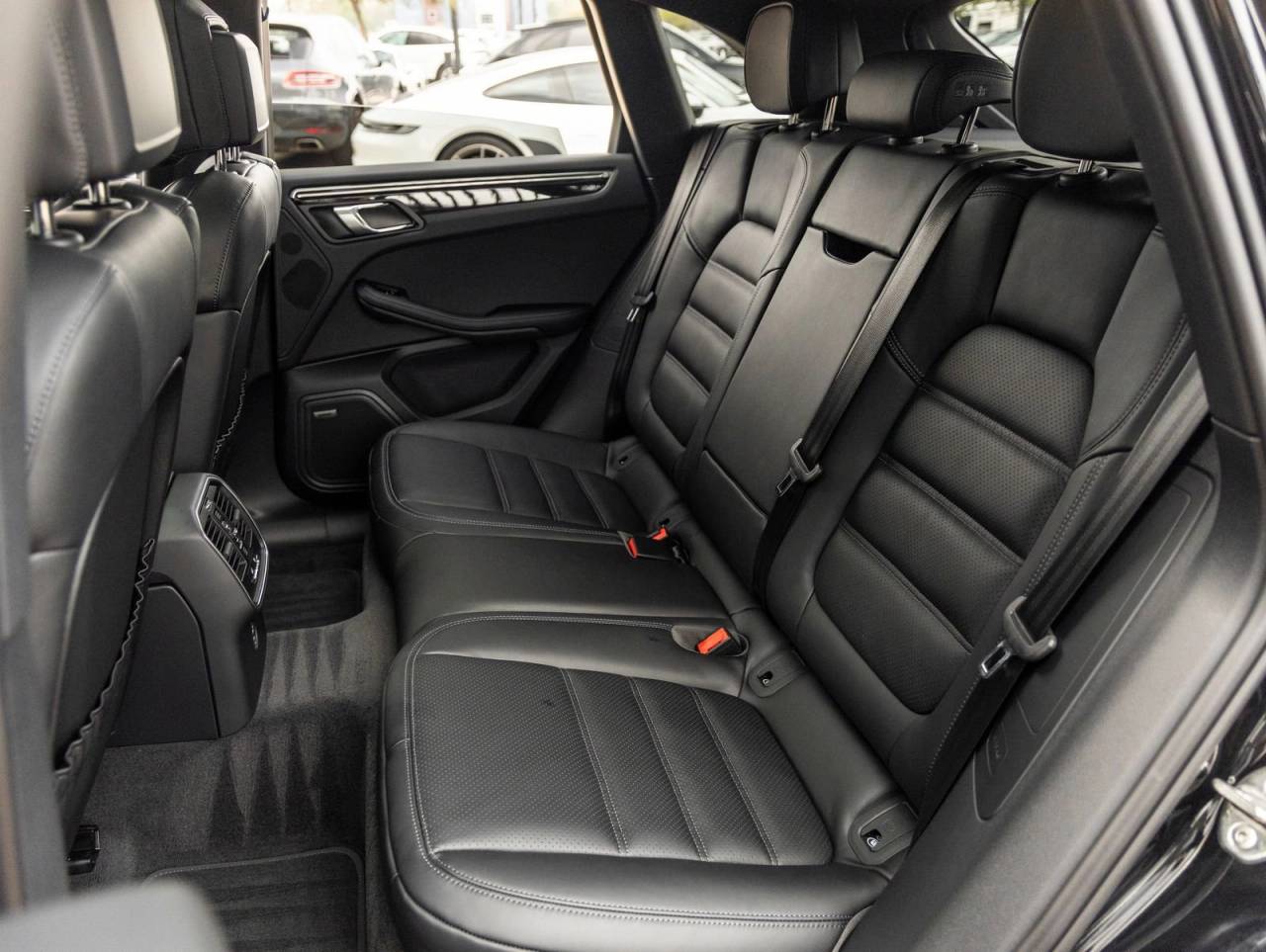 2026 Porsche Macan Macan S